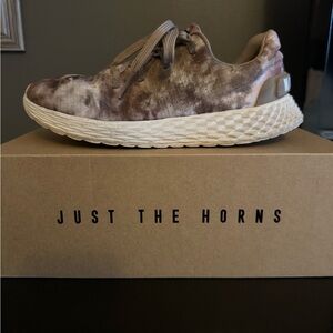 NOBULL women’s Brown and Cream Sneakers